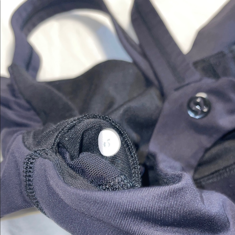 Lululemon Athletica Black Women's Top - Picture 4 of 7